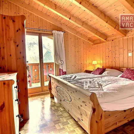 Chalet Ecureuil Noir